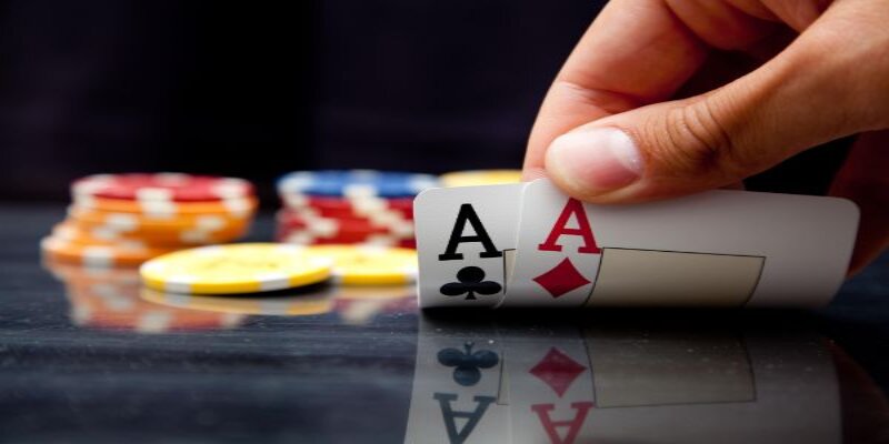Cách Chơi Bài Xì Dách Five88 Chi Tiết Cho Người Mới Nhập Môn 2 Cách chơi bài Xì Dách Five88 khác tựa game Rồng Hổ
